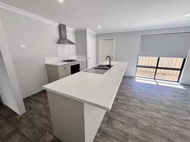 House for rent in Yanchep, Western Australia