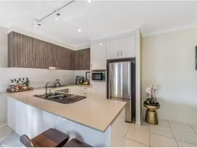 Apartment for rent in Toombul, Queensland