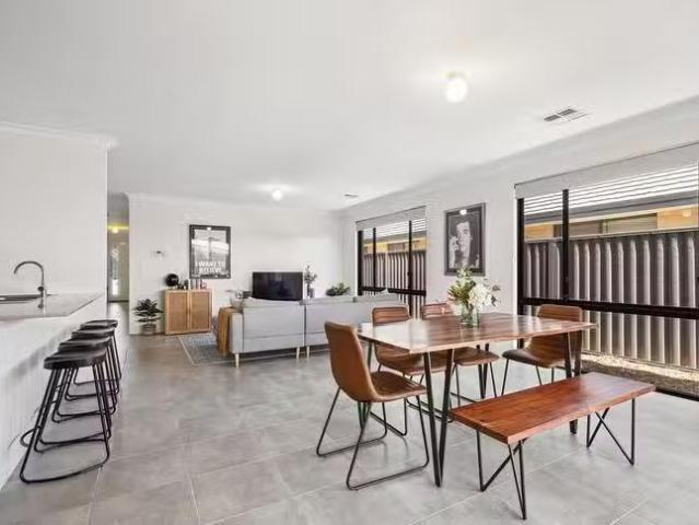 House for rent in Aveley, Western Australia
