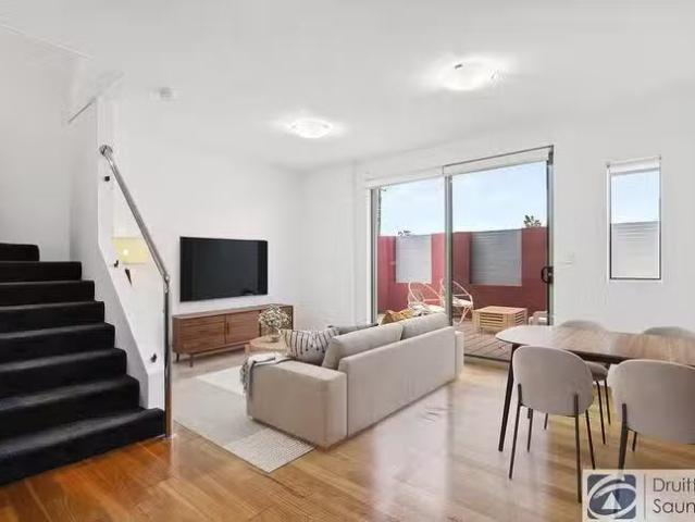 House for rent in Stirling, Western Australia
