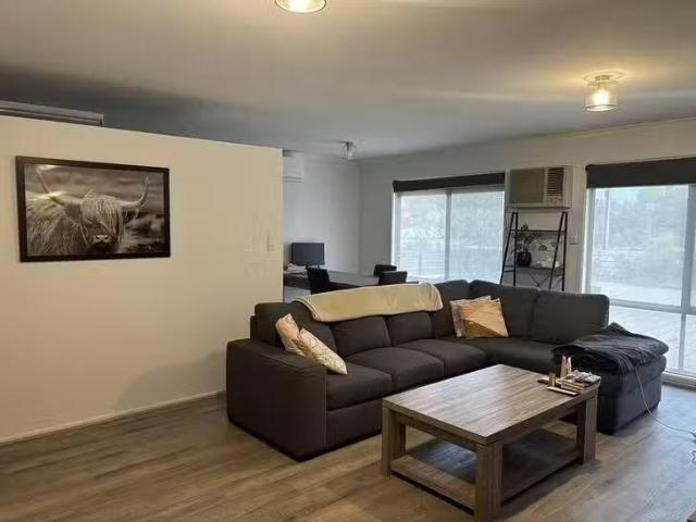 House for rent in Rand, New South Wales