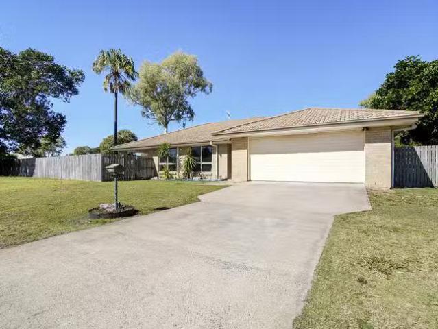 House for rent in Moore Park Beach, Queensland