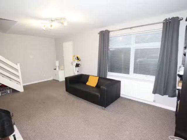 House to rent in Gorteeny, Connacht