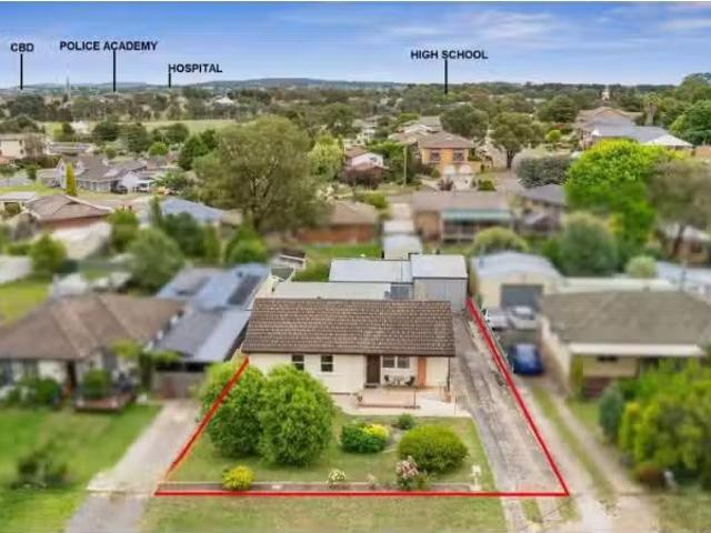 House for rent in Brisbane Grove, New South Wales