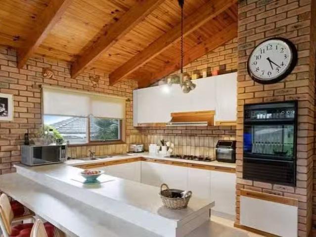 House for rent in Leopold, Victoria