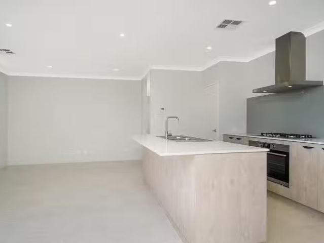 House for rent in Wellard, Western Australia