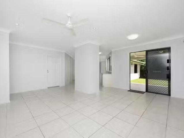 House for rent in Bushland Beach, Queensland