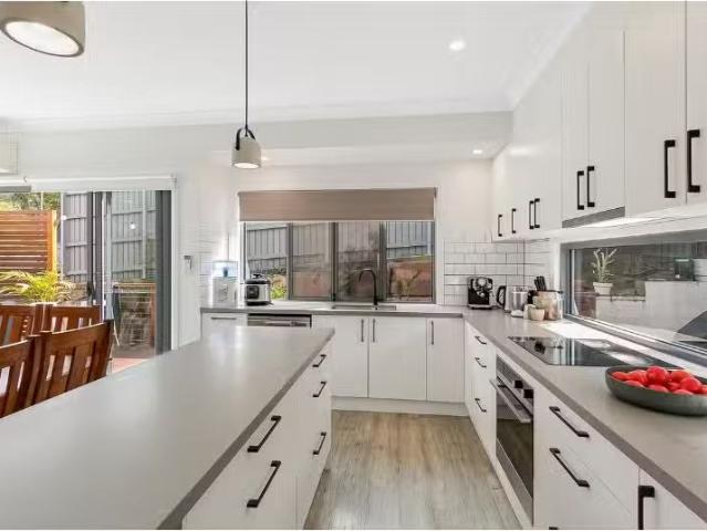 Condo for rent in Fernbrook, Queensland