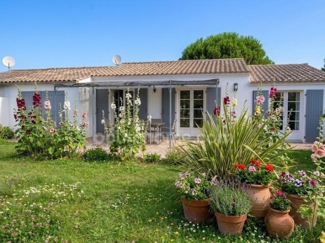 Maison vente à La Rochelle, Loix