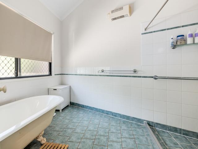 Cottage for sale in Dondingalong, New South Wales