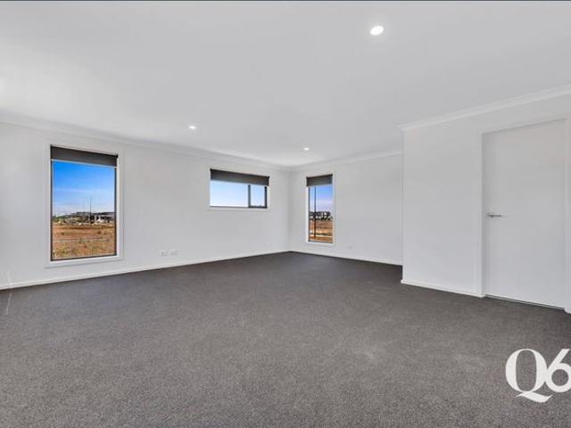 Townhouse for rent in Camerons Creek, Victoria