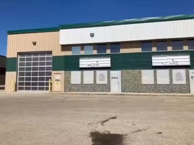 House for rent in Woking, Alberta