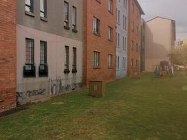 Townhouse for sale in Soweto, Gauteng