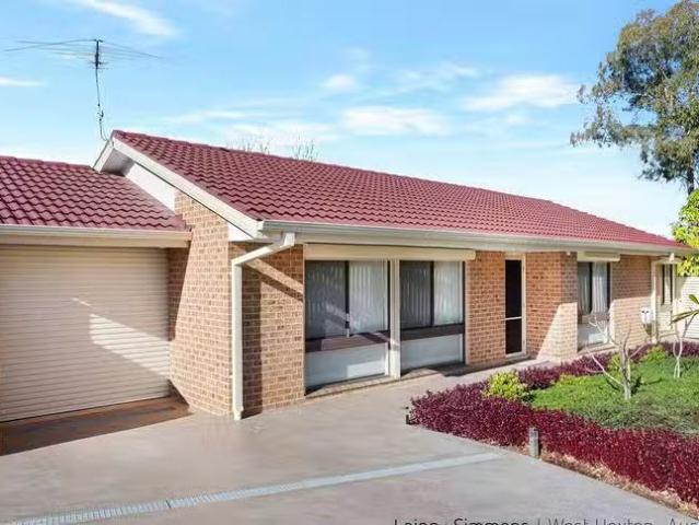 House for rent in Bossley Park, New South Wales
