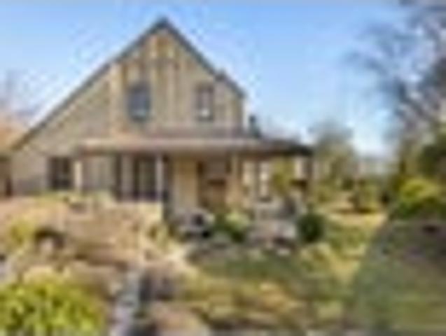 House for sale in Otakou