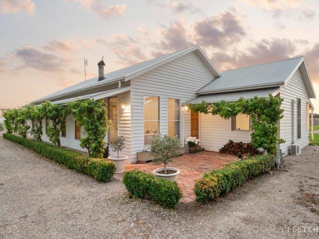 Acreage for sale in Connewarre, Victoria