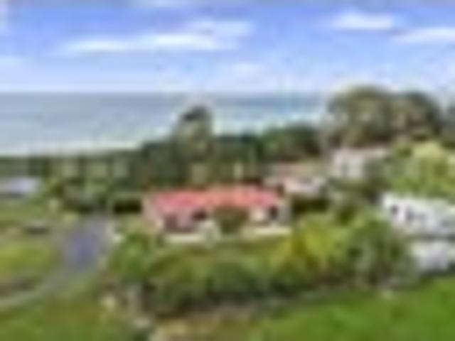 House for sale in Otakou