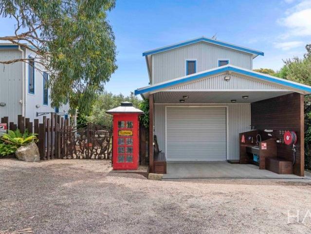 House for sale in Binalong Bay, Tasmania