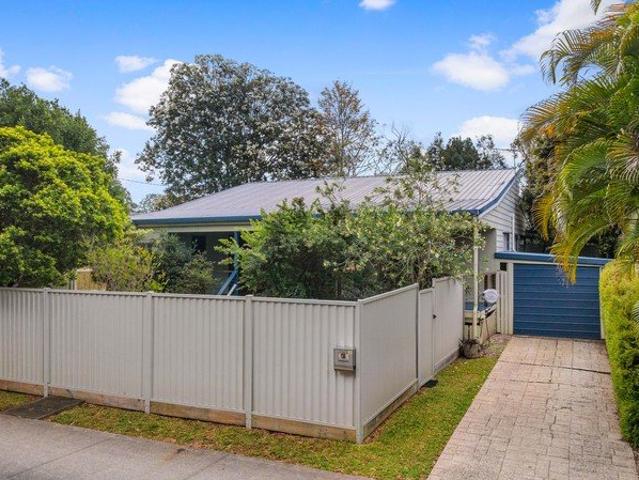 House for sale in Strathpine, Greater Brisbane
