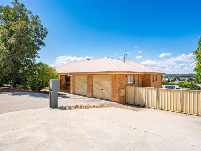 House for sale in East Albury, Albury