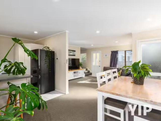 House for rent in Matata, Wellington