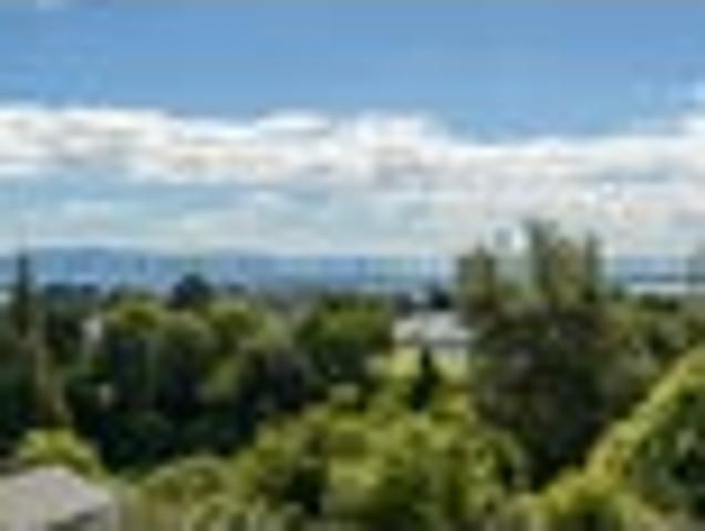 House for sale in Bellevue