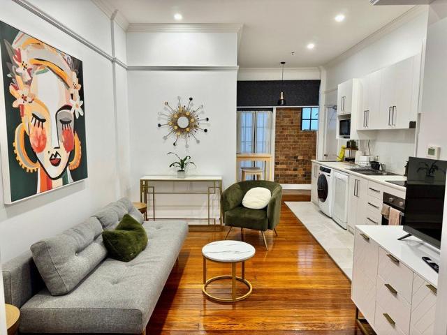 Apartment for rent in Golden Triangle, Greater Brisbane