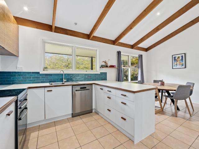 House for sale in Buxton, Victoria