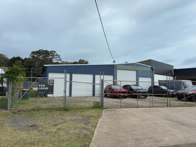 Warehouse for rent in Urangan, Hervey Bay