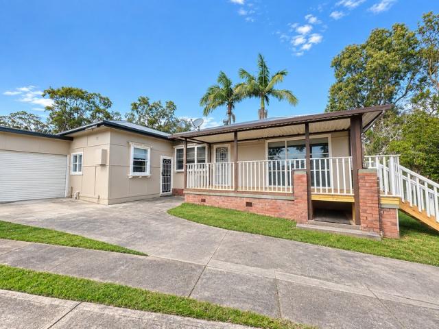 House for rent in Tuggerawong, Central Coast Council