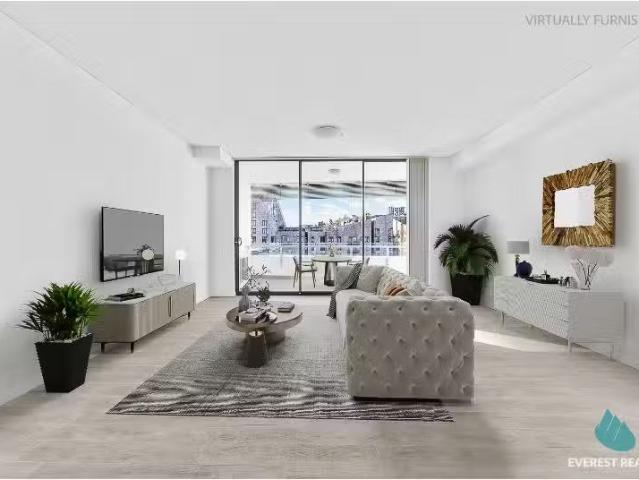 Apartment for rent in Eastlakes, New South Wales