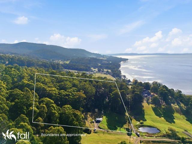 Land for sale in Gordon, Tasmania