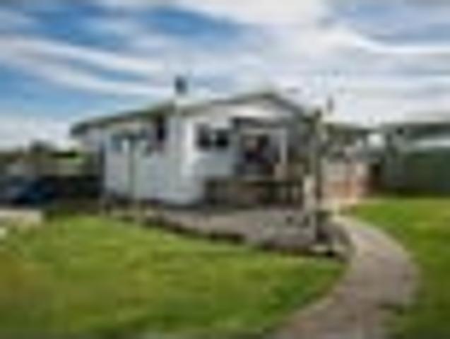 House for sale in Pine Bush, Southland