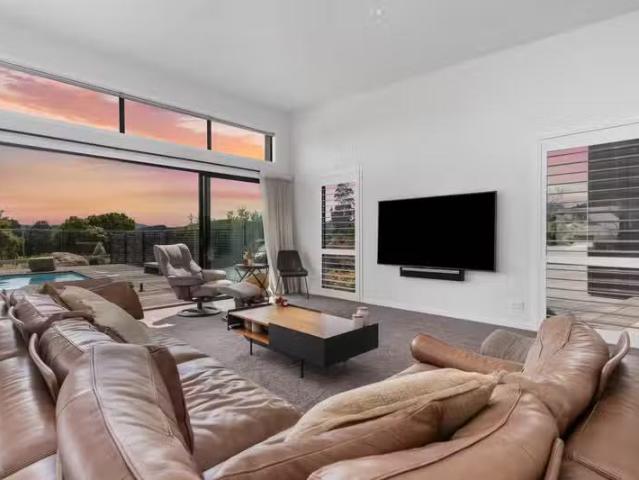 House for rent in Pauatahanui, Wellington