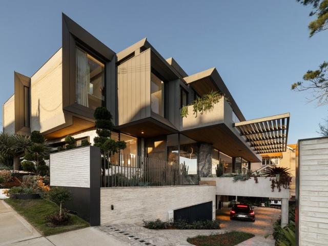 House for sale in Clifton Gardens, Sydney