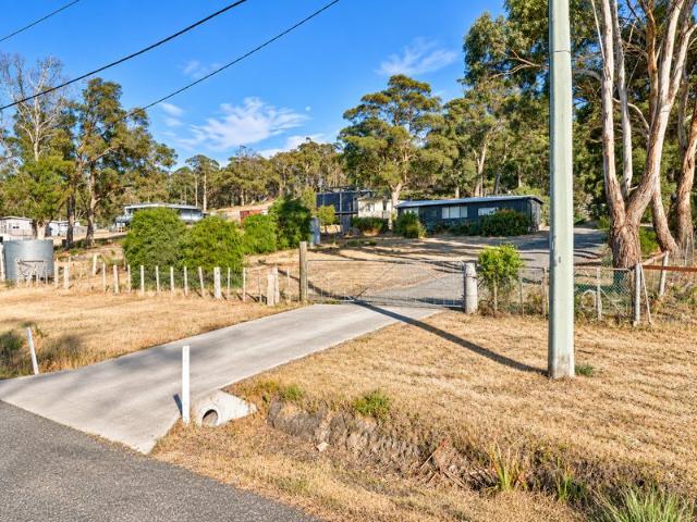 Land for sale in Ansons Bay, Break O'Day