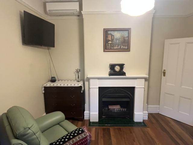 Apartment for rent in Crows Nest, New South Wales