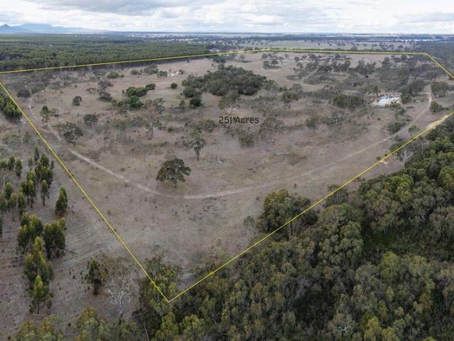 Cottage for sale in Glenthompson, Victoria
