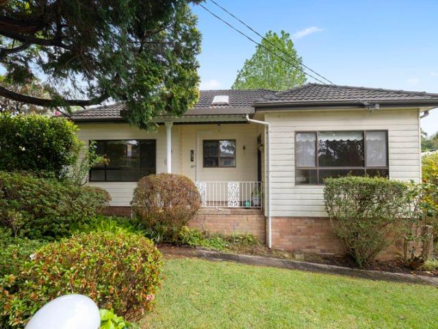House for sale in Hornsby Heights, Sydney