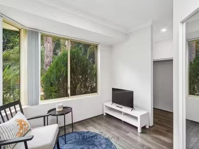 House for rent in Forrestfield, Western Australia