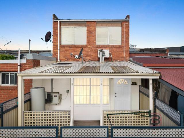 House for sale in Dandenong North, Melbourne