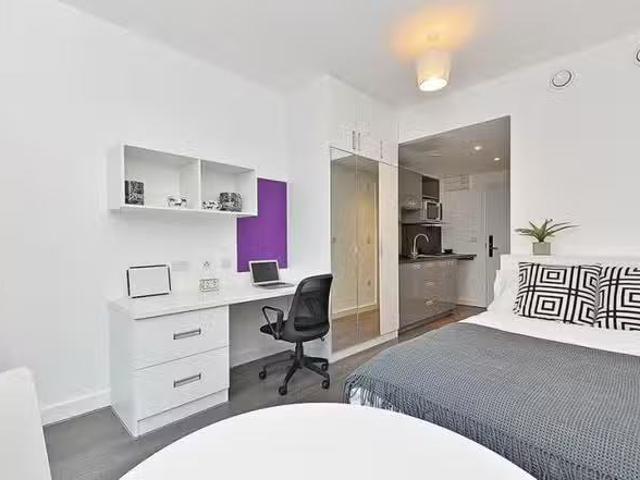 House for rent in West Midlands
