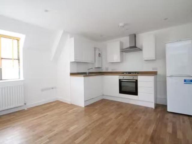 House for rent in Hillview, Surrey