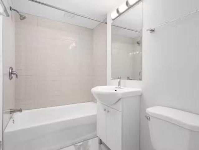 Condo for rent in L'île-d'orléans, Quebec