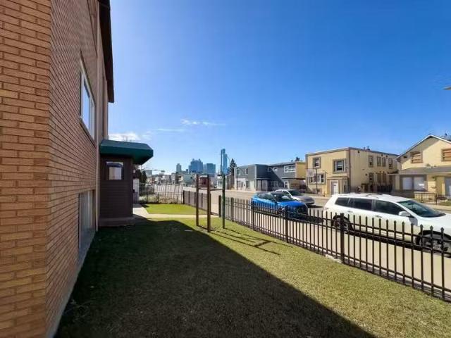 Condo for rent in Wedgewood, Alberta