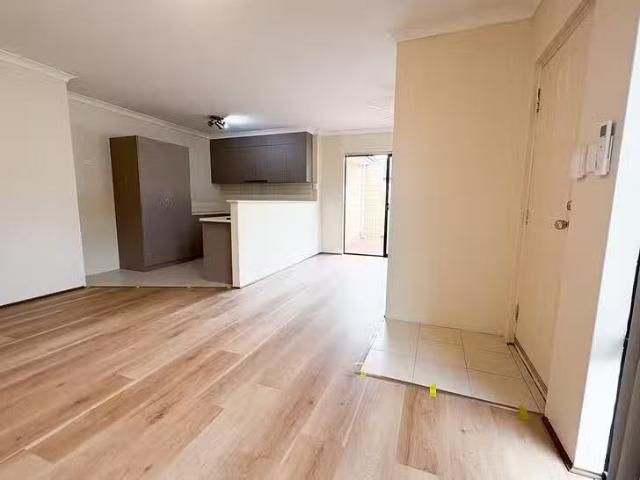 House for rent in Queens Park, Western Australia