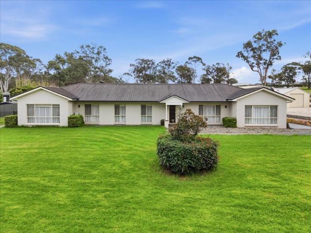 Cottage for sale in Thirlmere, New South Wales