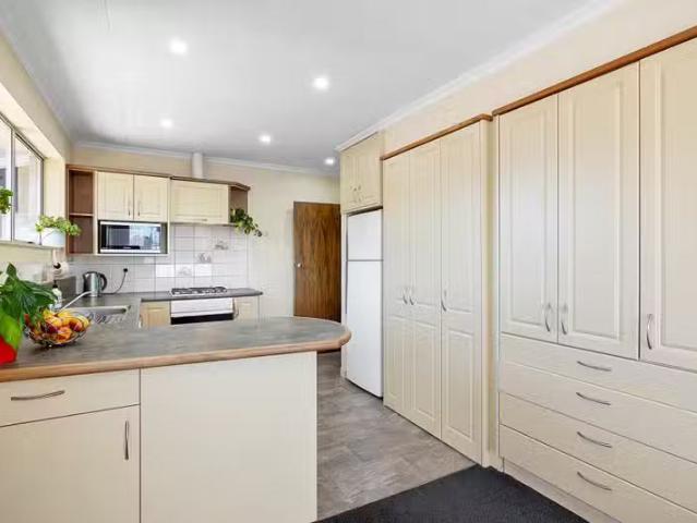 House for rent in Wadestown, Wellington
