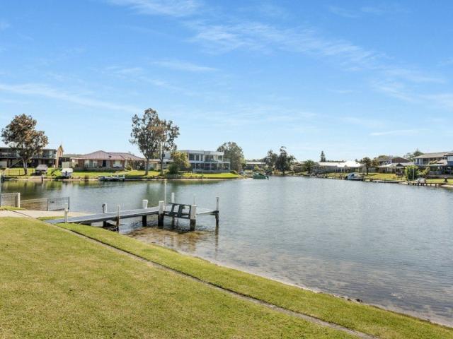 House for sale in Sussex Inlet, Shoalhaven City Council