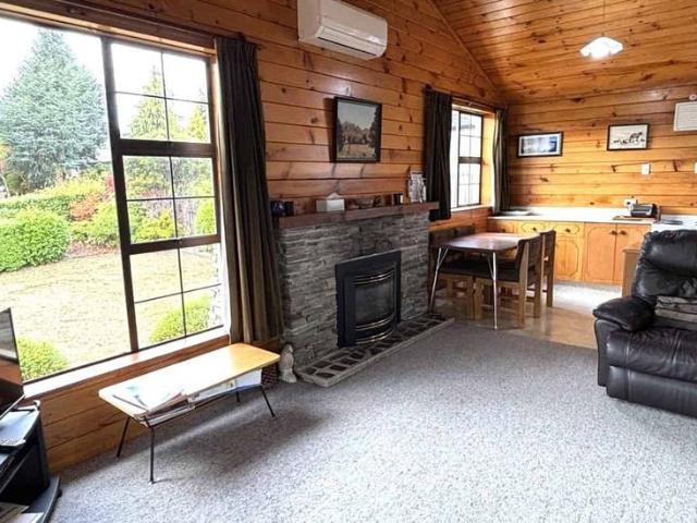 House for rent in Otakou